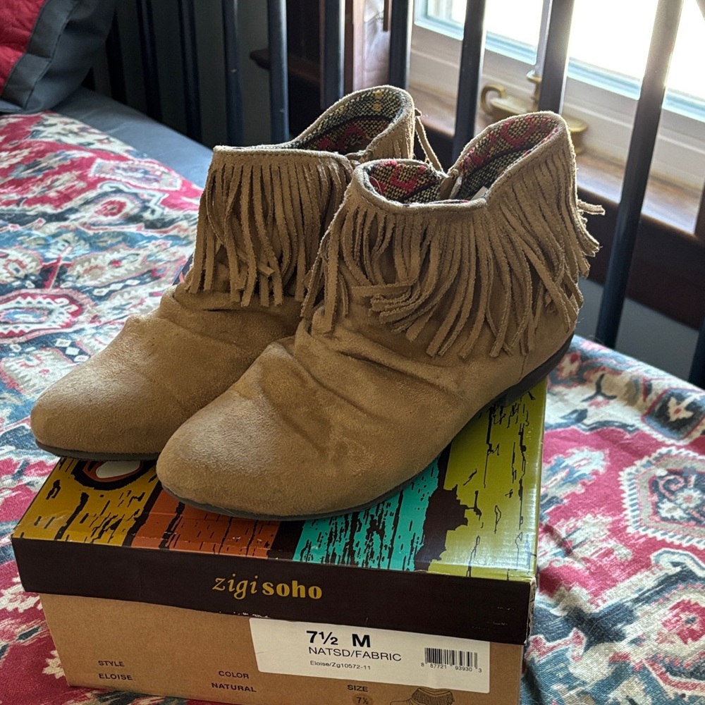 Boho/hippie low booties